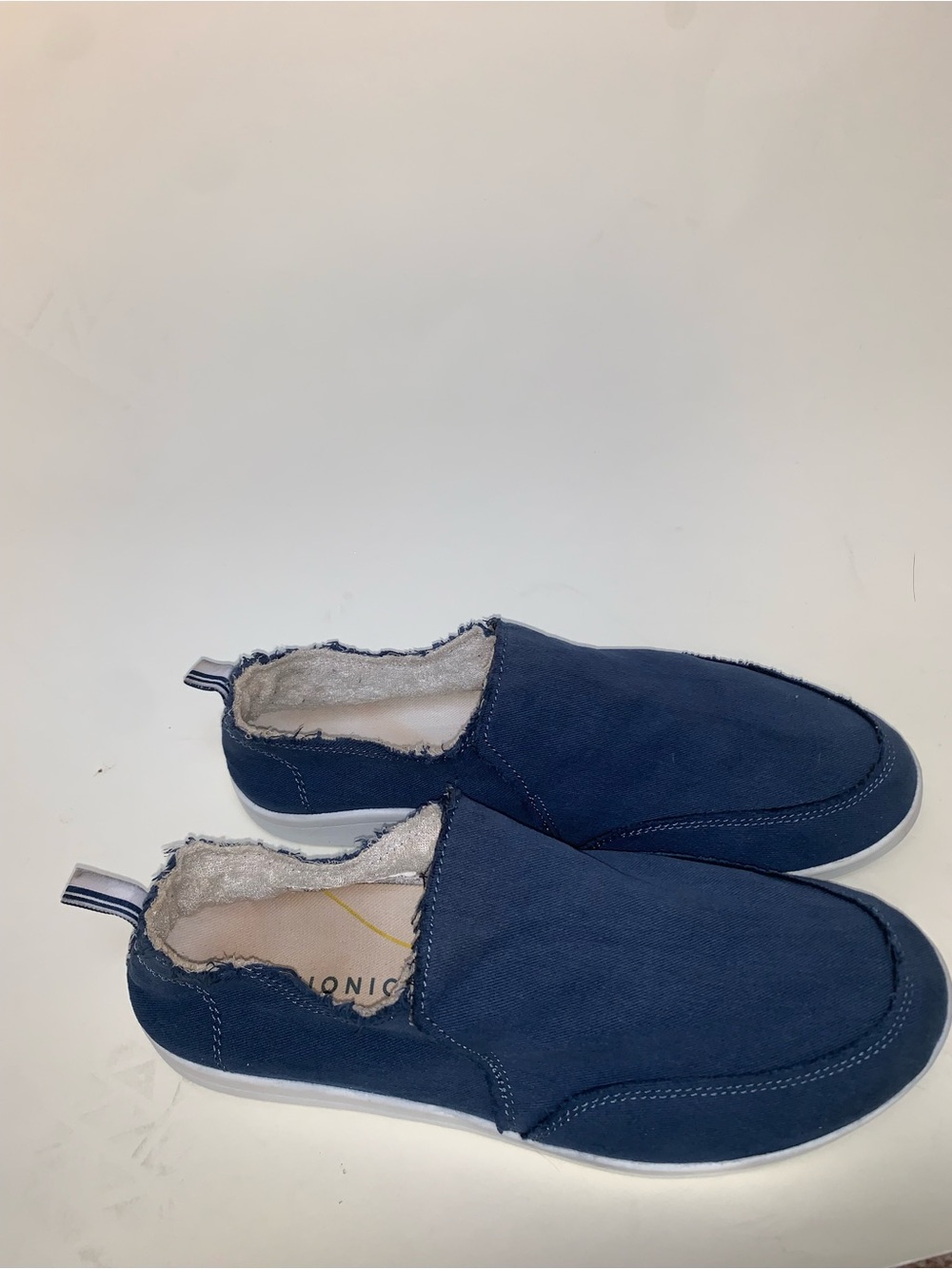 Vionic Malibu Beach Shoes Sneakers Navy Canvas Women’s sz 10 Coastal Classic